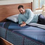 Beautyrest World Class™ Level 3 Hybrid Medium Mattress - Image 6