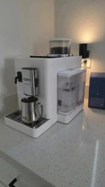 De’Longhi Rivelia Automatic Espresso Machines - Image 2