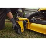 DEWALT 28 in. 224cc 3-in-1 Self-Propelled Gas Push Lawn Mowers. - Image 2
