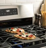 GE 30-Inch Freestanding Gas Range with 4.8 cu. ft. Oven Capacity and Sealed Cooktop Burners - Image 8