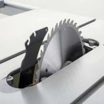 Griizzly G0771Z 10″ 2 HP 120V Hybrid Table Saw with T-Shaped Fence - Image 4