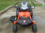 Husqvarna Z242F Special Editions 42″ Zero Turn Mowers 21.5HP KAW (Scratch and Dent) - Image 2