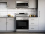 Samsung 6.3 Cu. Ft. Smart Freestanding Electric Range NE63A6311SS - Image 7